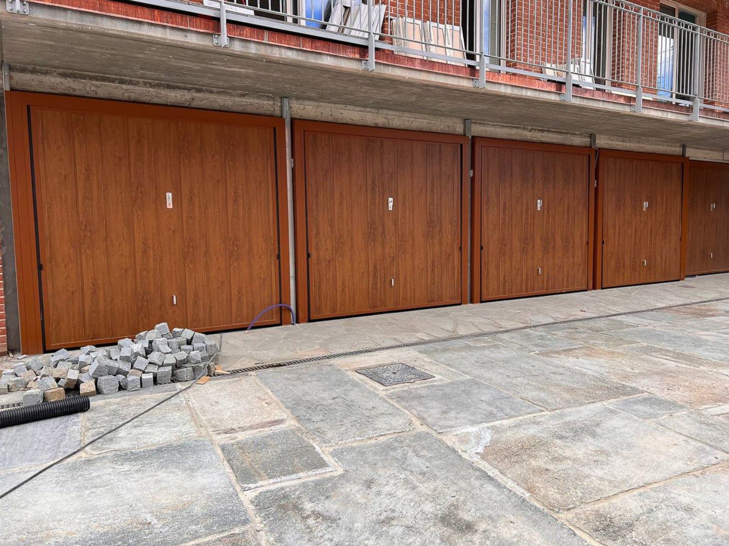 Iridium Doors Gallery Basculanti 16