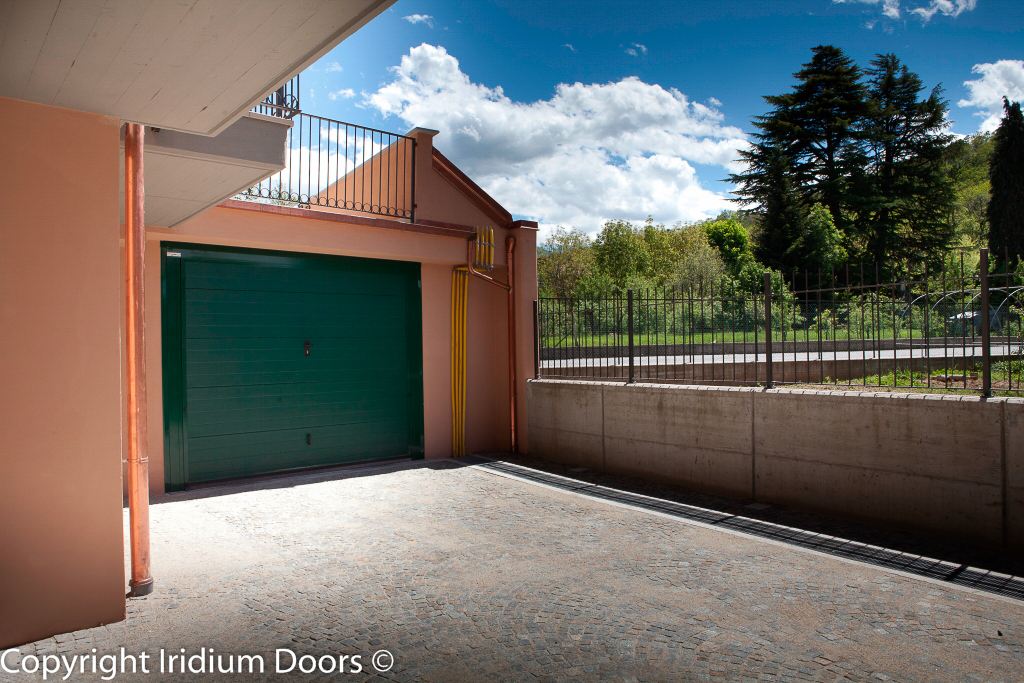 Iridium Doors Gallery Basculanti 40
