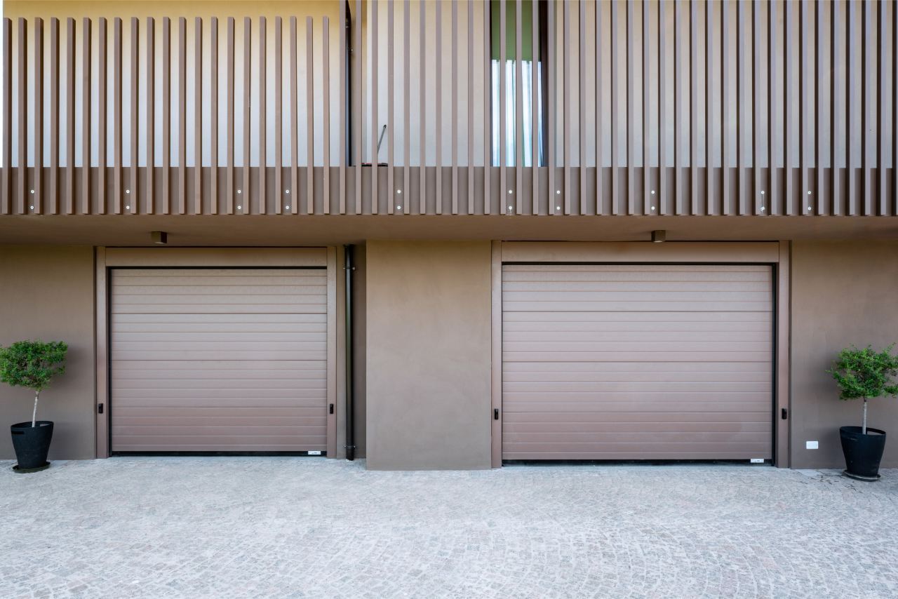 Iridium Doors sezionali multi-doga custom 166