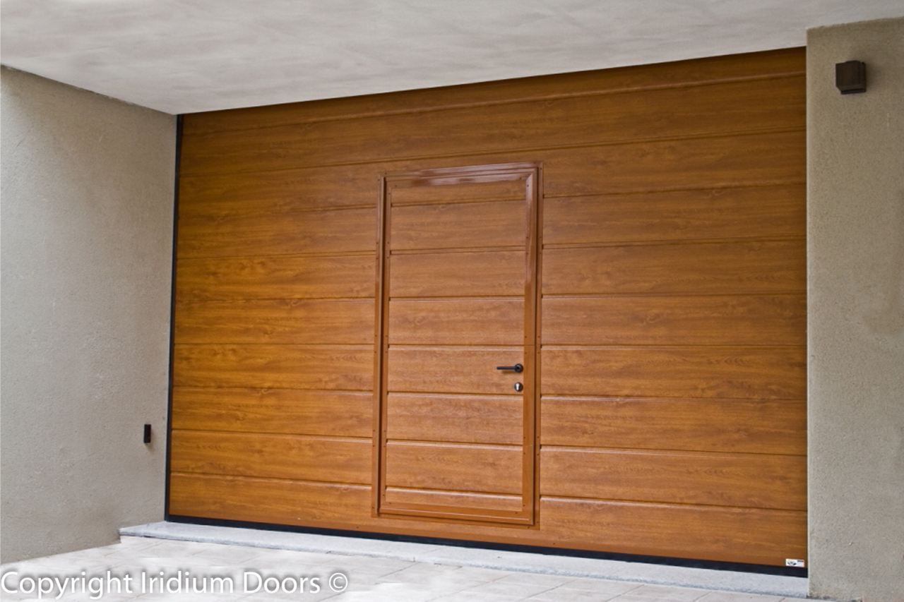 Iridium Doors Sezionale Residenziale con portina pedonale 227