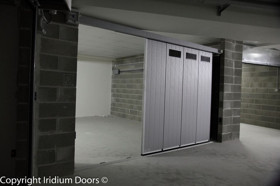 Iridium Doors Sezionale Residenziale a scorrimento laterale PAVO 15