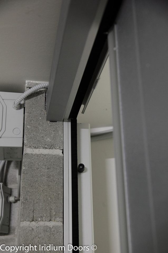 Iridium Doors sezionale residenziale a scorrimento laterale PAVO 19