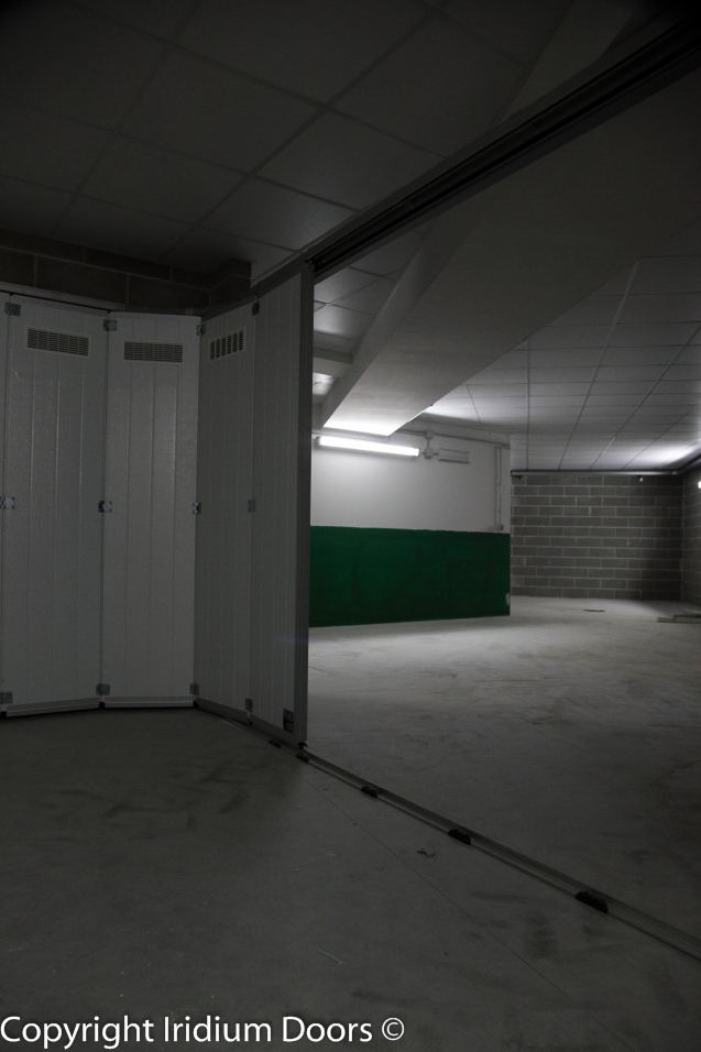 Iridium Doors Sezionale residenziale a scorrimento laterale PAVO 20