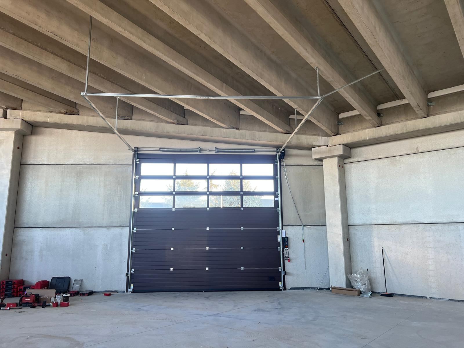 Iridium Doors Portone Sezionale Industriale ALCOR 4